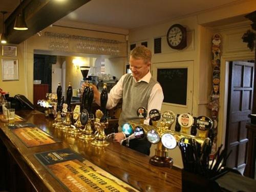 The Angel In Wootton Bassett Royal Wootton Bassett Exterior foto